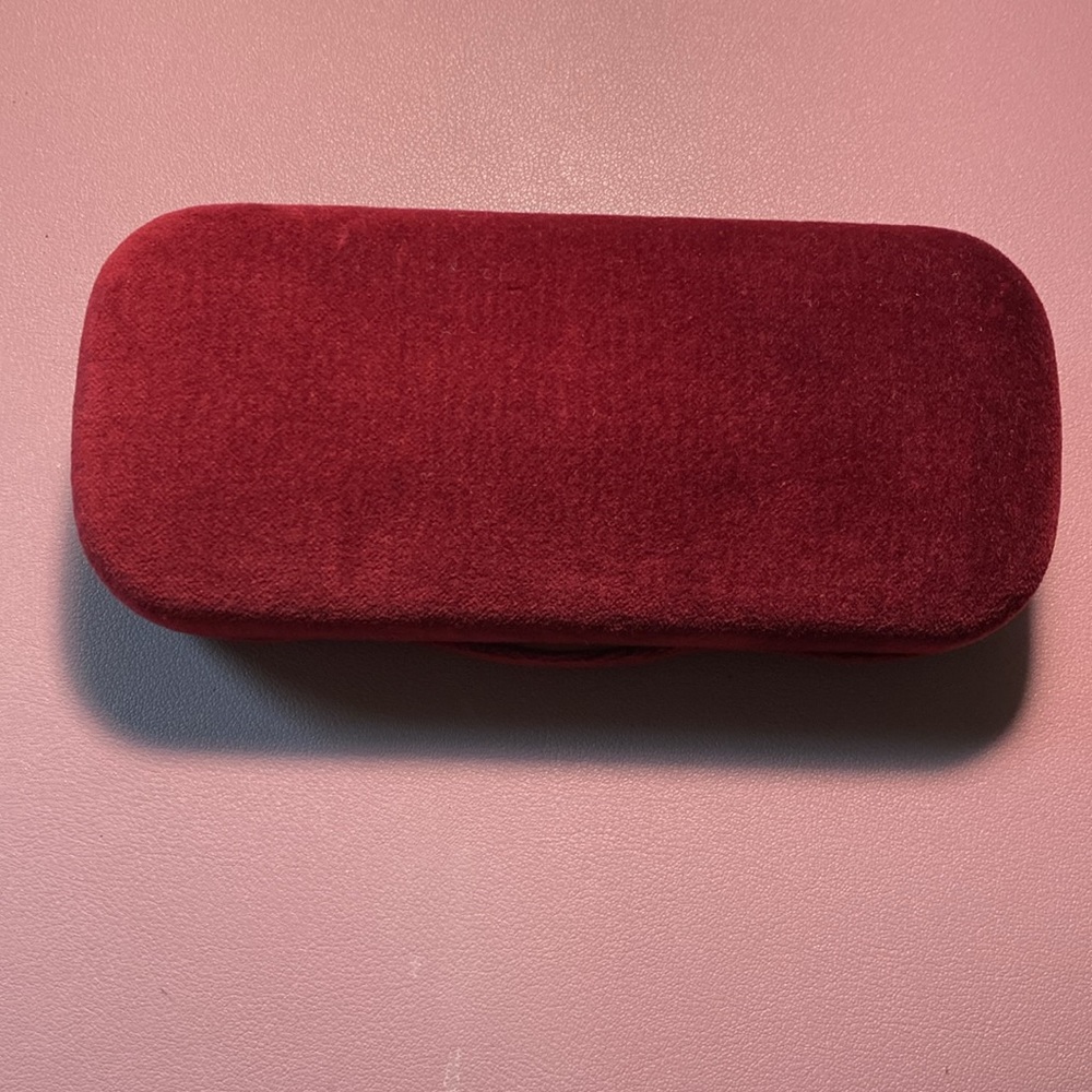 New Authentic Gucci Clamshell Sunglasses/Glasses … - image 4